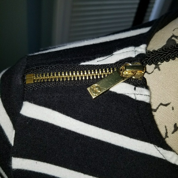 Michael Kors black/white striped zipper blouse - Picture 2 of 4